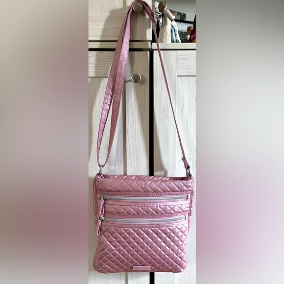 Vera Bradley Handbags - Vera Bradley Light Pink Quilted Crossbody Bag EUC